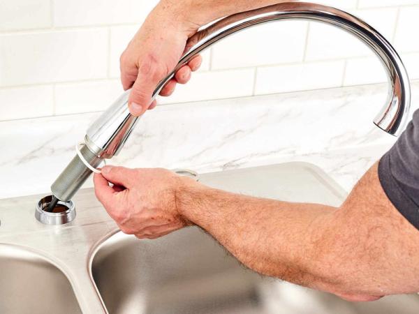 How To Install a Kitchen Faucet, Installation Tips